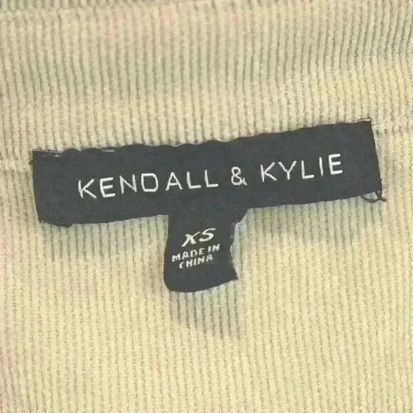 Kendall & Kylie Corduroy Boyfriend Shirt – Khaki, Size XS - Picture 4 of 10